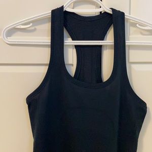 Lululemon Swiftly Tech Racerback - true navy